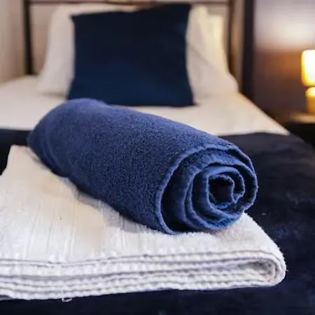 Pet-friendly 3br Home, Sleeps 7, 1 Mile From Centre Apartment