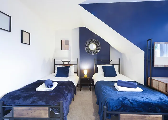 Bright 3br Sleeps 7 Free Parking